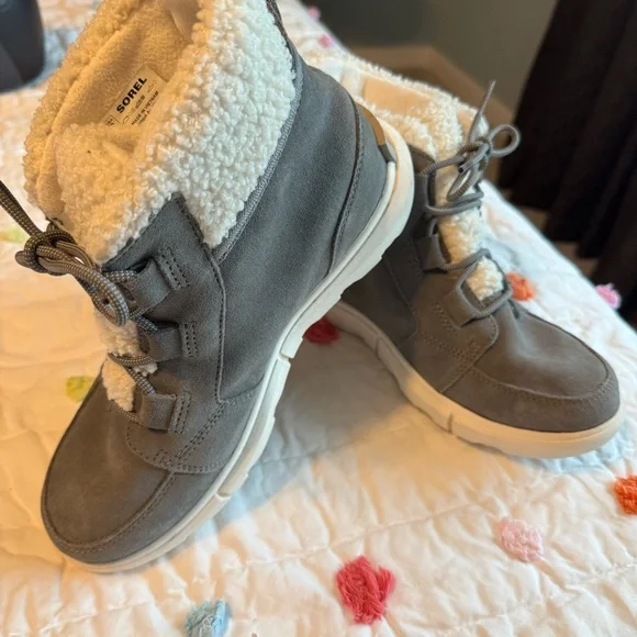 Sorel Women's Explorer Next Carnival WP Snow Boots size 8 grey winter  sea salt - Picture 2 of 7